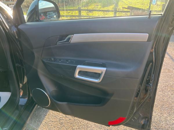 2013 (13) Vauxhall Antara 2.2 CDTi SE Nav 5dr Automatic. Metallic Black Great Car For Sale In Flint, Flintshire