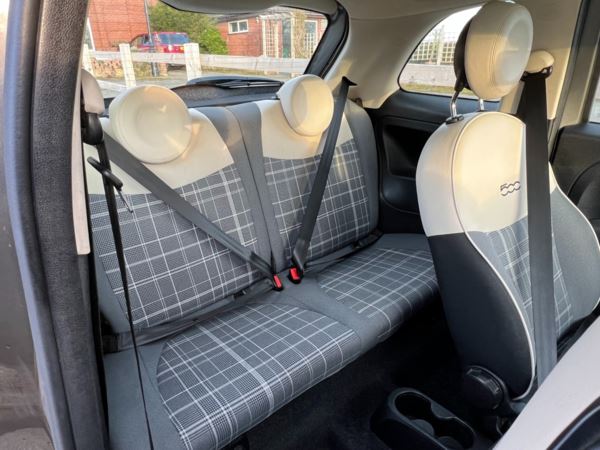 2018 (68) Fiat 500 1.2 Lounge 3dr Full history, Great spec 1 former keeper For Sale In Flint, Flintshire