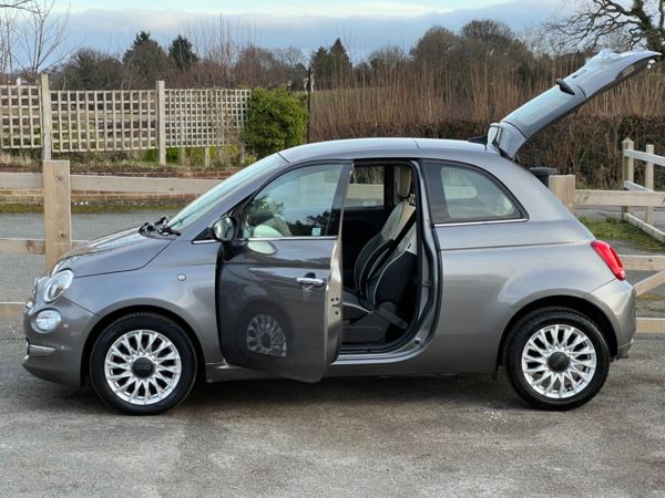2018 (68) Fiat 500 1.2 Lounge 3dr Full history, Great spec 1 former keeper For Sale In Flint, Flintshire