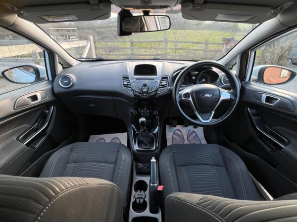 2014 (63) Ford Fiesta 1.0 EcoBoost Zetec 3dr Low miles Full service history Beautiful For Sale In Flint, Flintshire