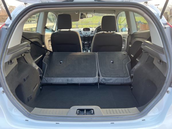 2014 (63) Ford Fiesta 1.0 EcoBoost Zetec 3dr Low miles Full service history Beautiful For Sale In Flint, Flintshire