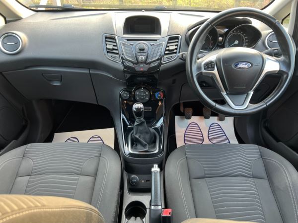 2014 (63) Ford Fiesta 1.0 EcoBoost Zetec 3dr Low miles Full service history Beautiful For Sale In Flint, Flintshire
