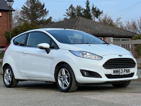 2014 (63) Ford Fiesta 1.0 EcoBoost Zetec 3dr Low miles Full service history Beautiful For Sale In Flint, Flintshire