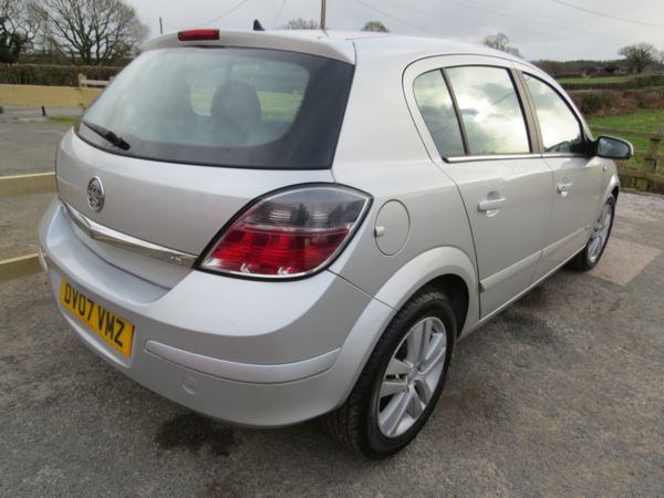 2007 (07) Vauxhall Astra 1.8i VVT Design 5dr Automatic full service history Hpi Clear For Sale In Flint, Flintshire