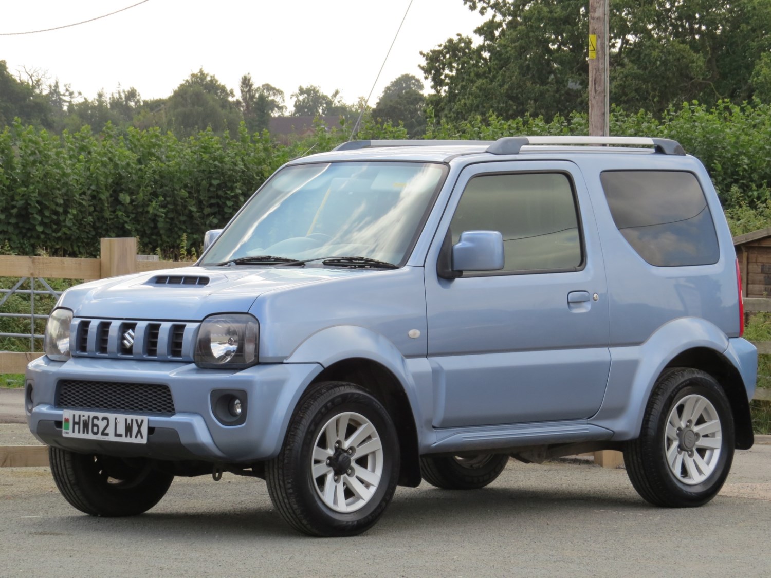 Suzuki Jimny Listing Image