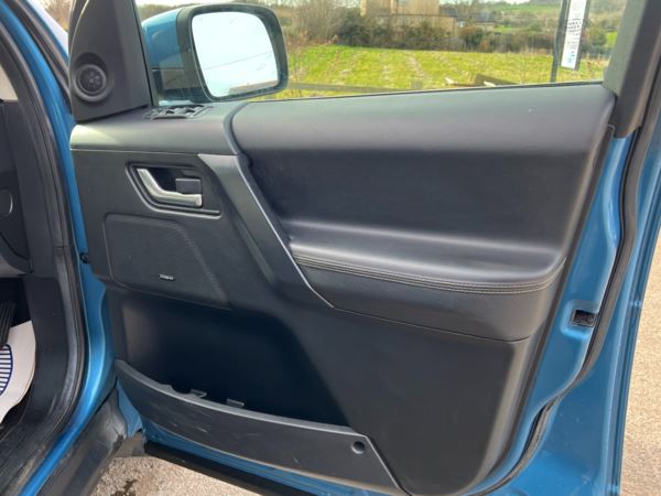 2014 (63) Land Rover Freelander 2.2 SD4 Dynamic 5dr Automatic Stunning Colour Service History Great Spec For Sale In Flint, Flintshire