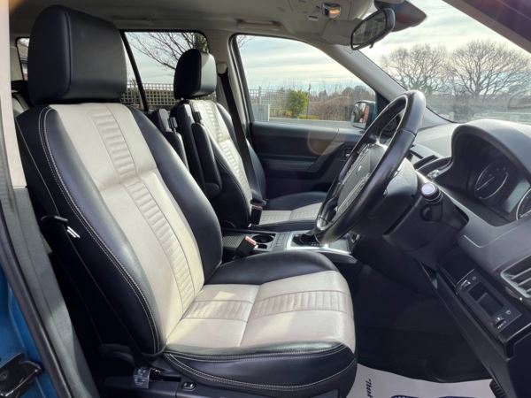 2014 (63) Land Rover Freelander 2.2 SD4 Dynamic 5dr Automatic Stunning Colour Service History Great Spec For Sale In Flint, Flintshire