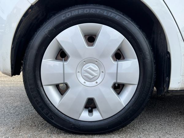 2010 (10) Suzuki Swift 1.3 DDiS SZ3 5dr White 52,000 miles Stunning For Sale In Flint, Flintshire