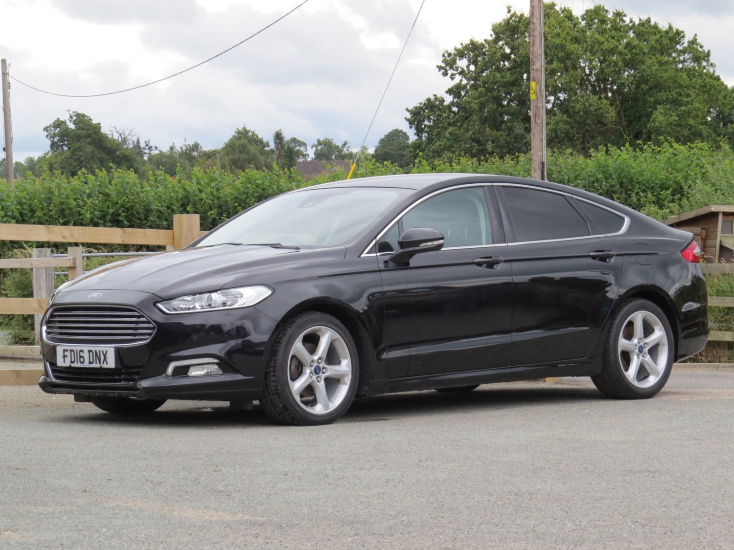 Ford Mondeo Listing Image