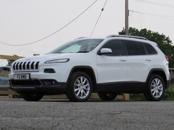 2015 (15) Jeep Cherokee 2.0 CRD [170] Limited 5dr Auto 4x4 Stunning Glacier white For Sale In Flint, Flintshire