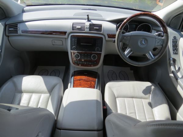 2007 (07) Mercedes-Benz R CLASS R320 CDI SE 5dr Auto 4 matic 4 wheel drive auto 6 seats FSH For Sale In Flint, Flintshire