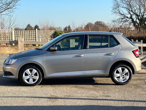 2018 (18) Skoda Fabia 1.0 TSI SE 5dr 1 former keeper 36,000 miles Lovely Fantastic Service Record For Sale In Flint, Flintshire