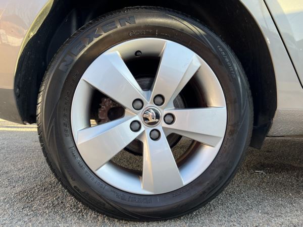 2018 (18) Skoda Fabia 1.0 TSI SE 5dr 1 former keeper 36,000 miles Lovely Fantastic Service Record For Sale In Flint, Flintshire