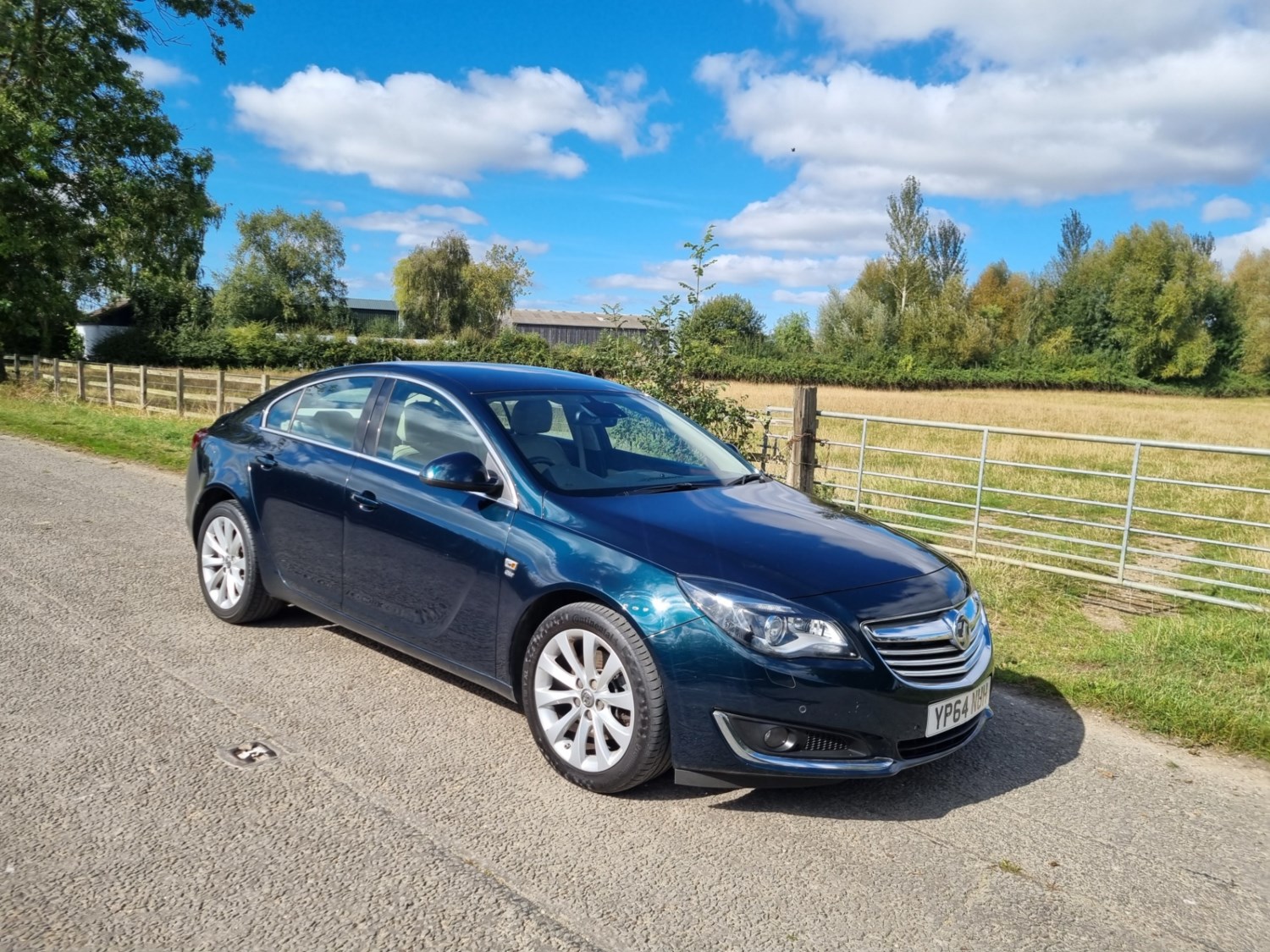 Vauxhall Insignia Listing Image