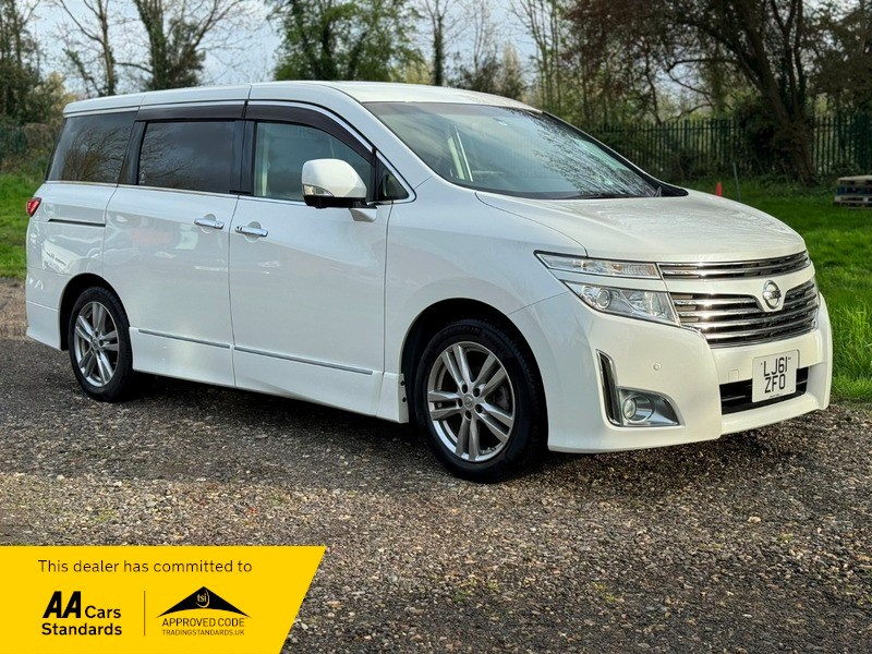 Nissan Elgrand Listing Image