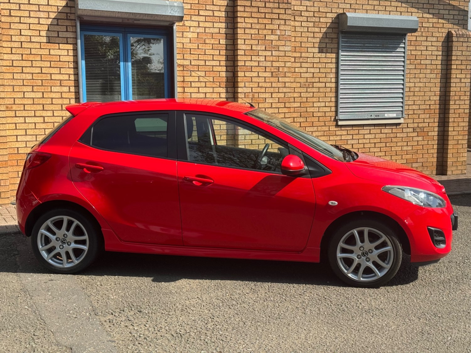 Mazda 2 Listing Image