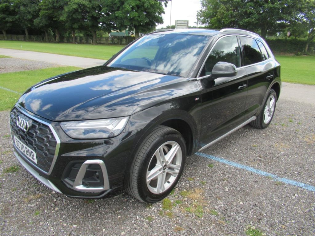 Audi Q5 Listing Image