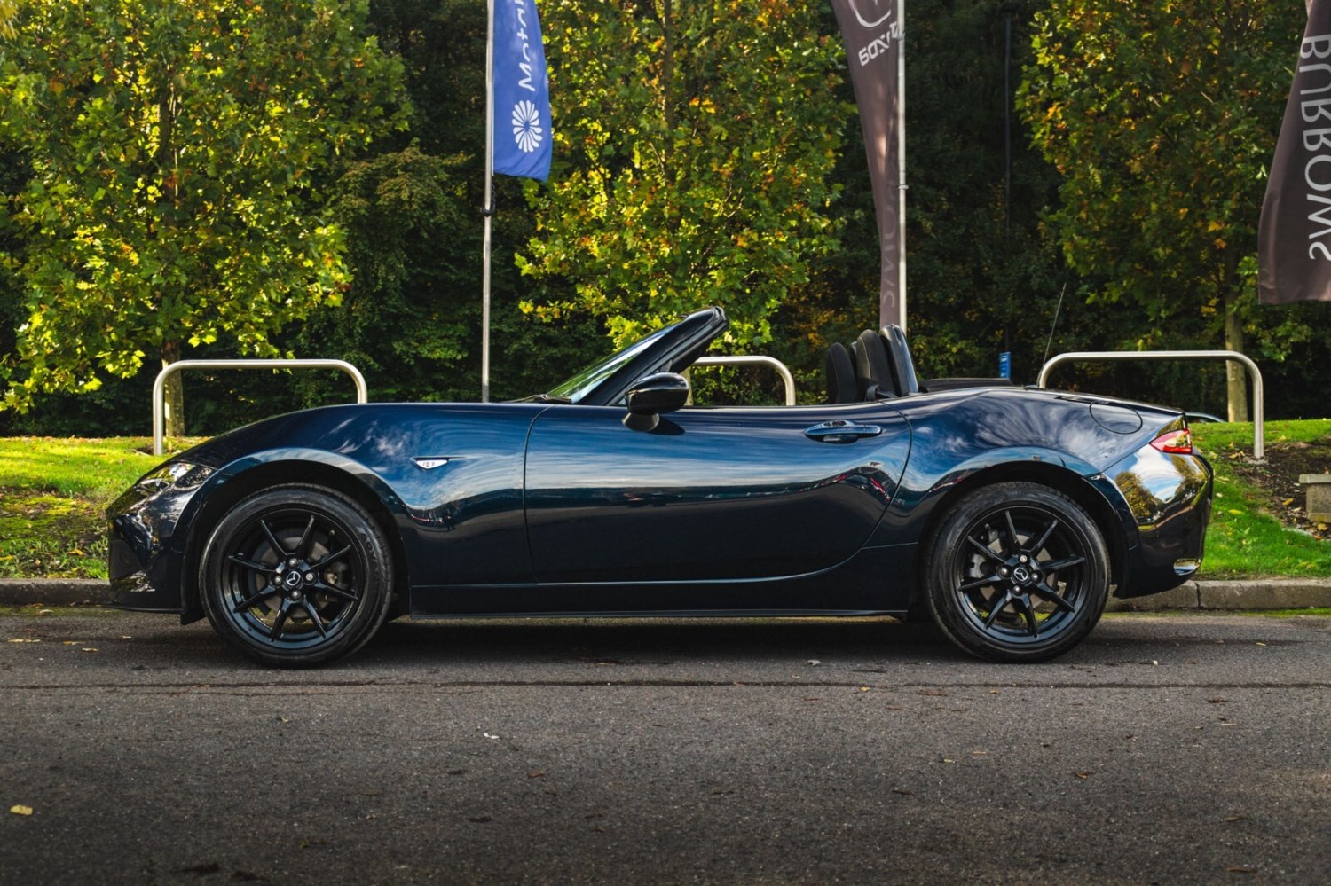 Mazda MX-5 Listing Image