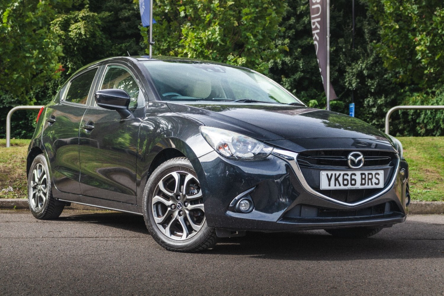 Mazda 2 Listing Image