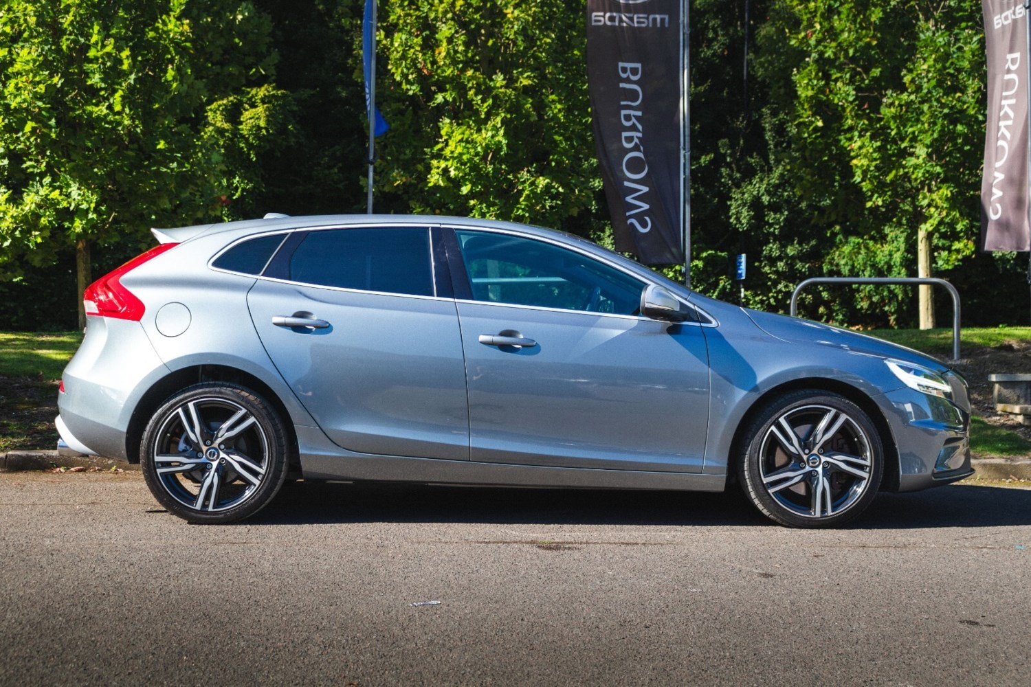 Volvo V40 Listing Image