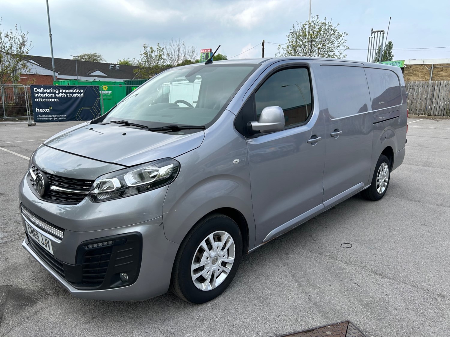 Vauxhall Vivaro Listing Image