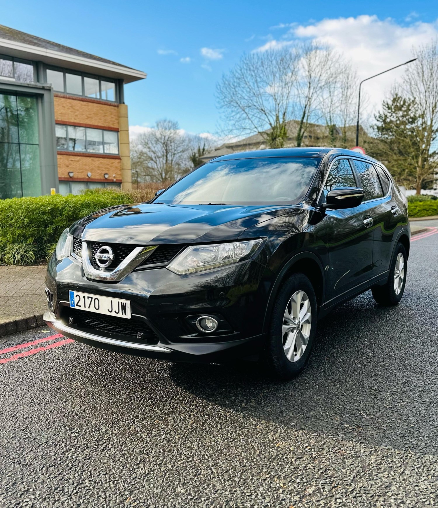 Nissan X-Trail Listing Image