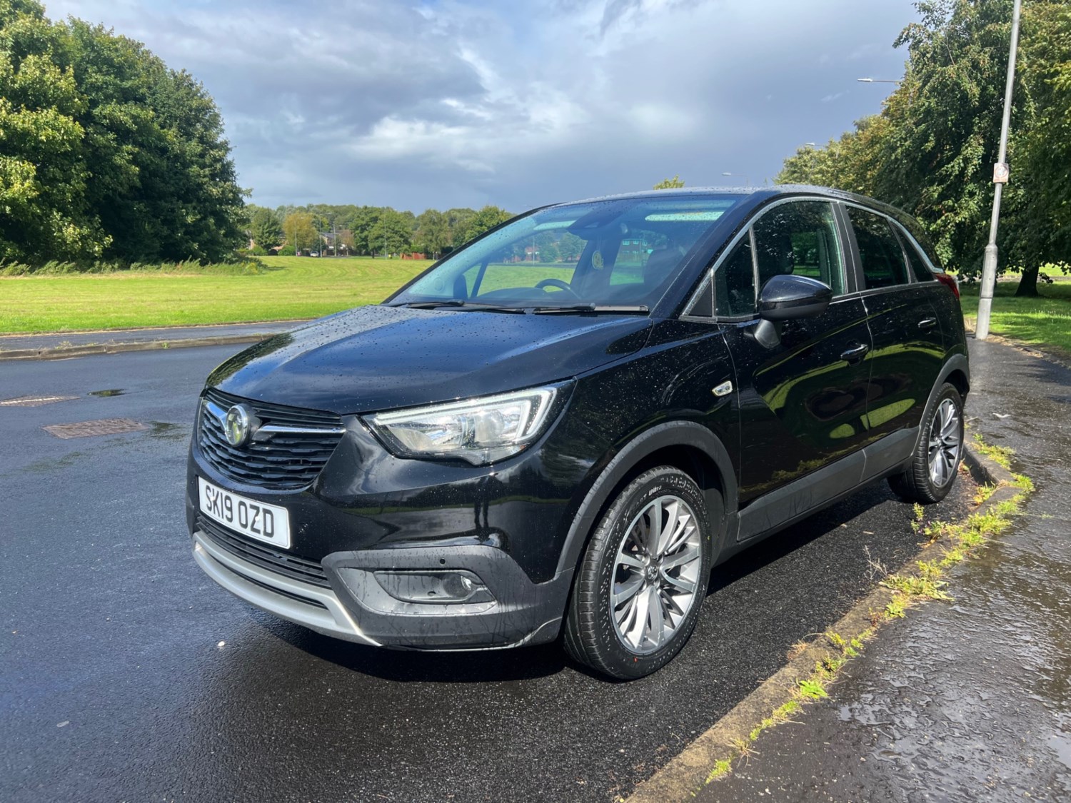 Vauxhall Crossland X Listing Image