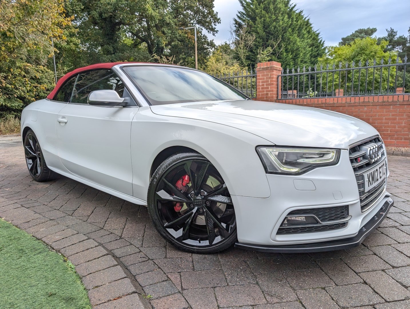 Audi S5 Listing Image