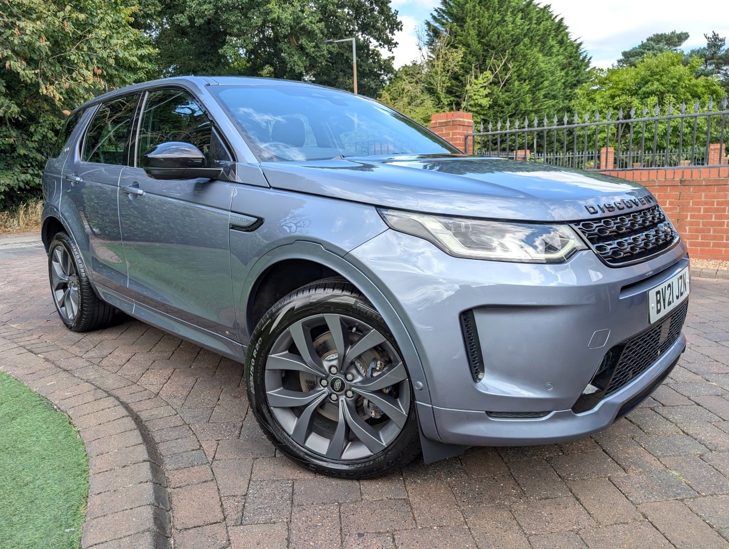 Land Rover Discovery Sport Listing Image