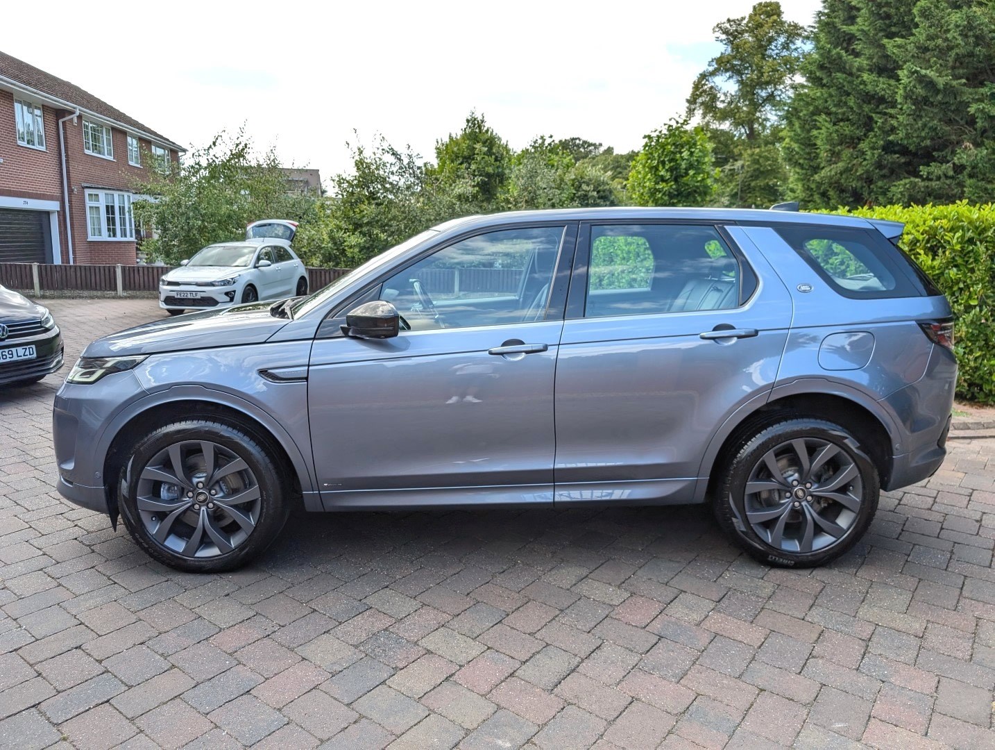 Land Rover Discovery Sport Listing Image