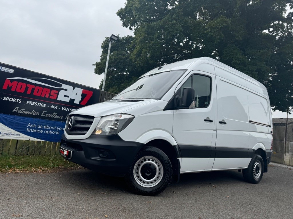 Mercedes-Benz Sprinter Listing Image