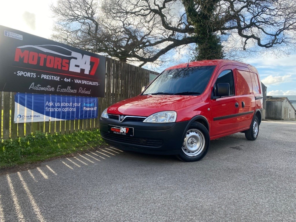 Vauxhall Combo Listing Image