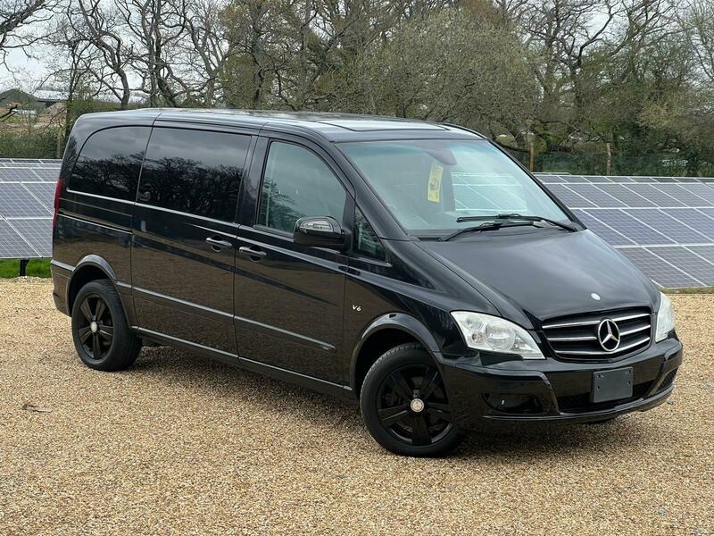 Mercedes-Benz V-Class Listing Image