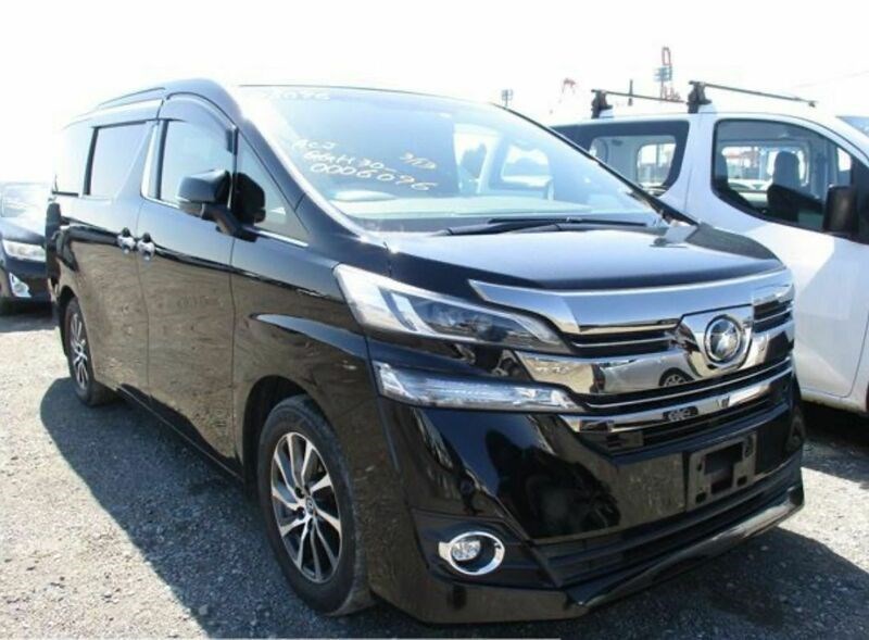 Toyota Vellfire Listing Image