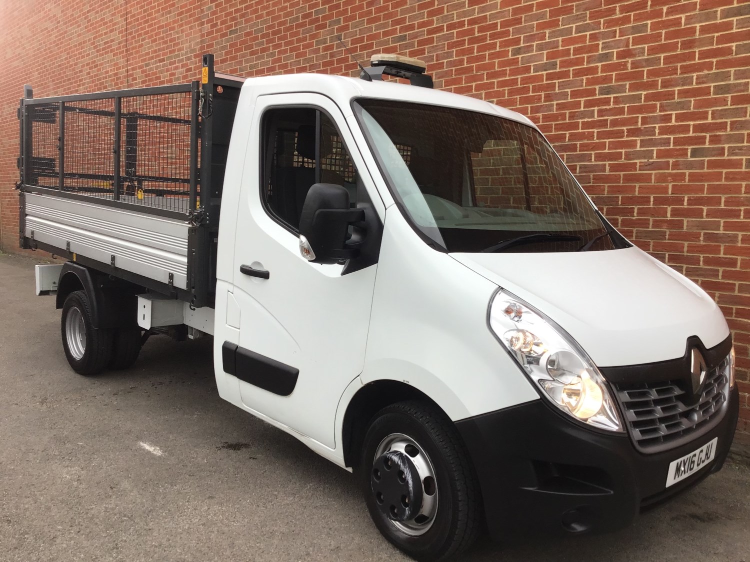 Renault Master Listing Image