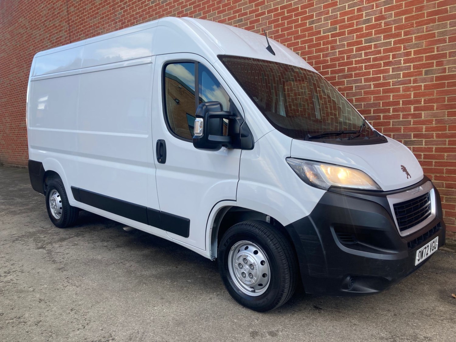 Peugeot Boxer Listing Image