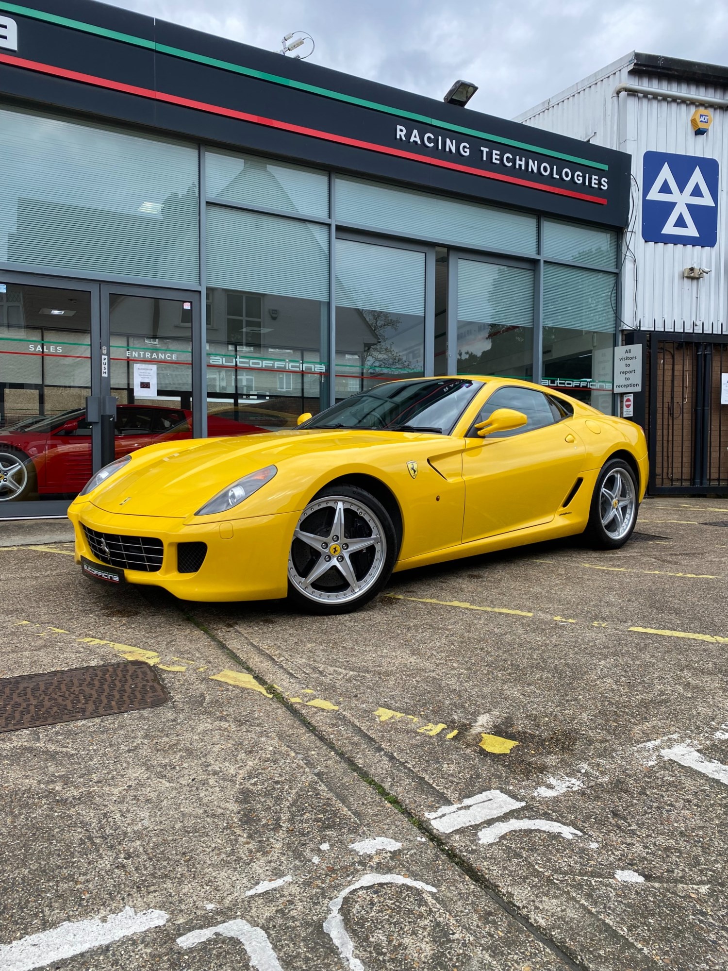 Ferrari 599 Listing Image