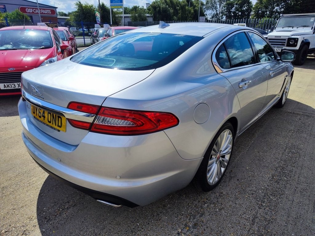 Jaguar XF Listing Image