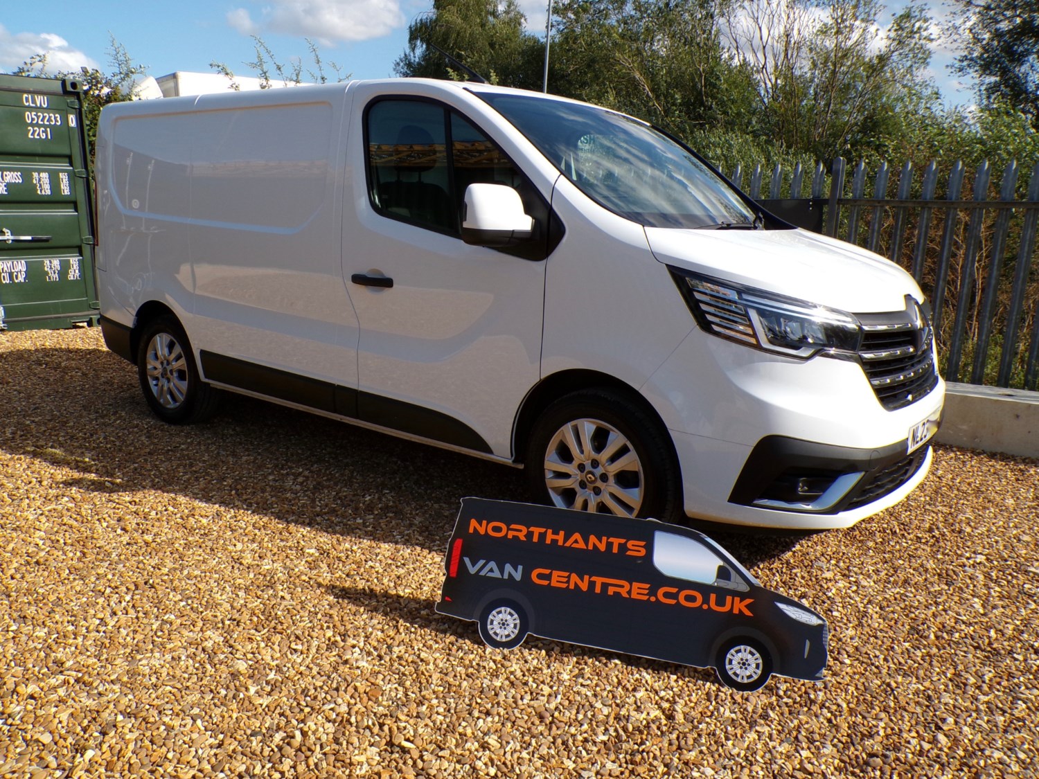 Renault Trafic Listing Image