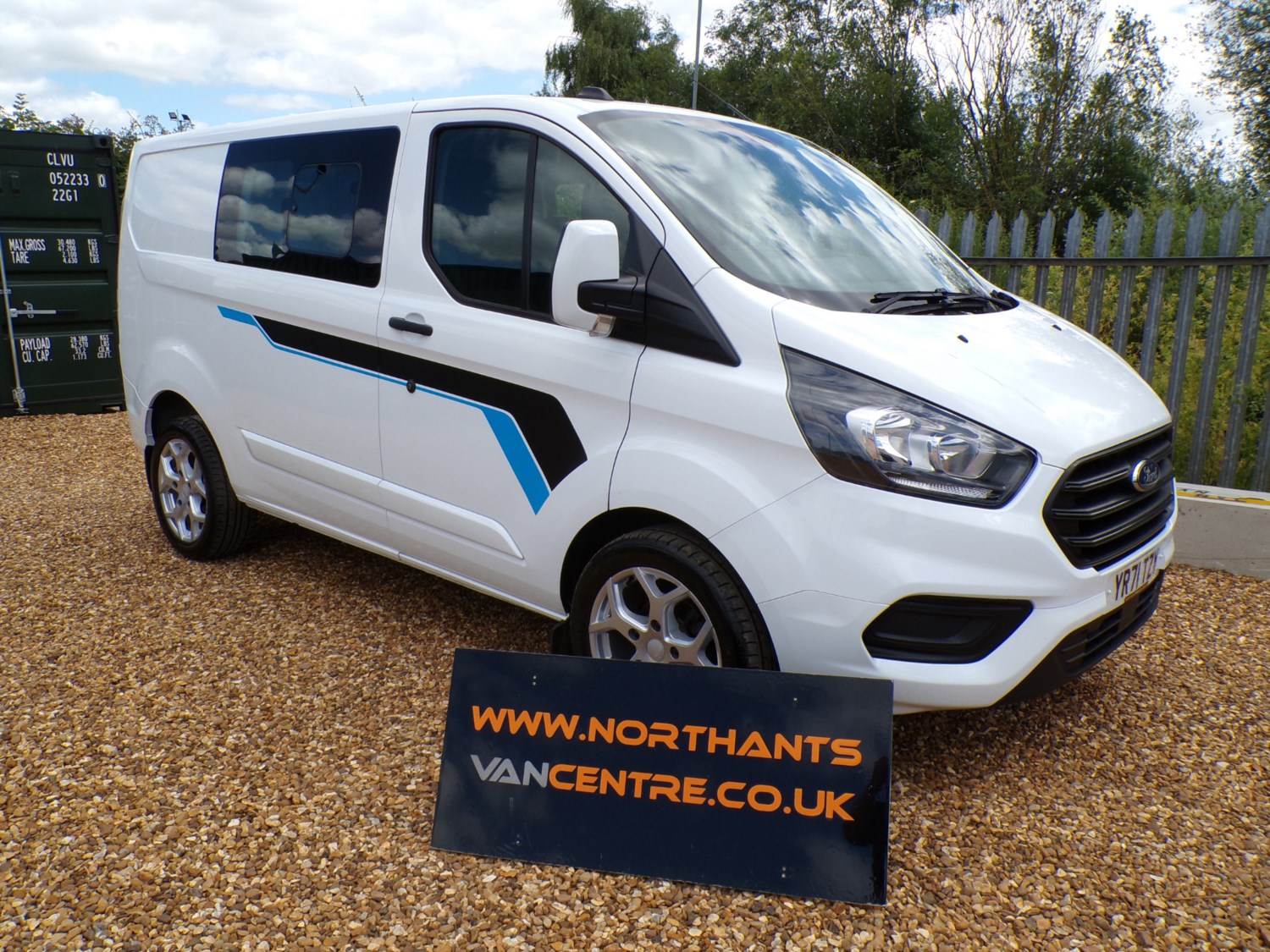 Ford Transit Custom Listing Image