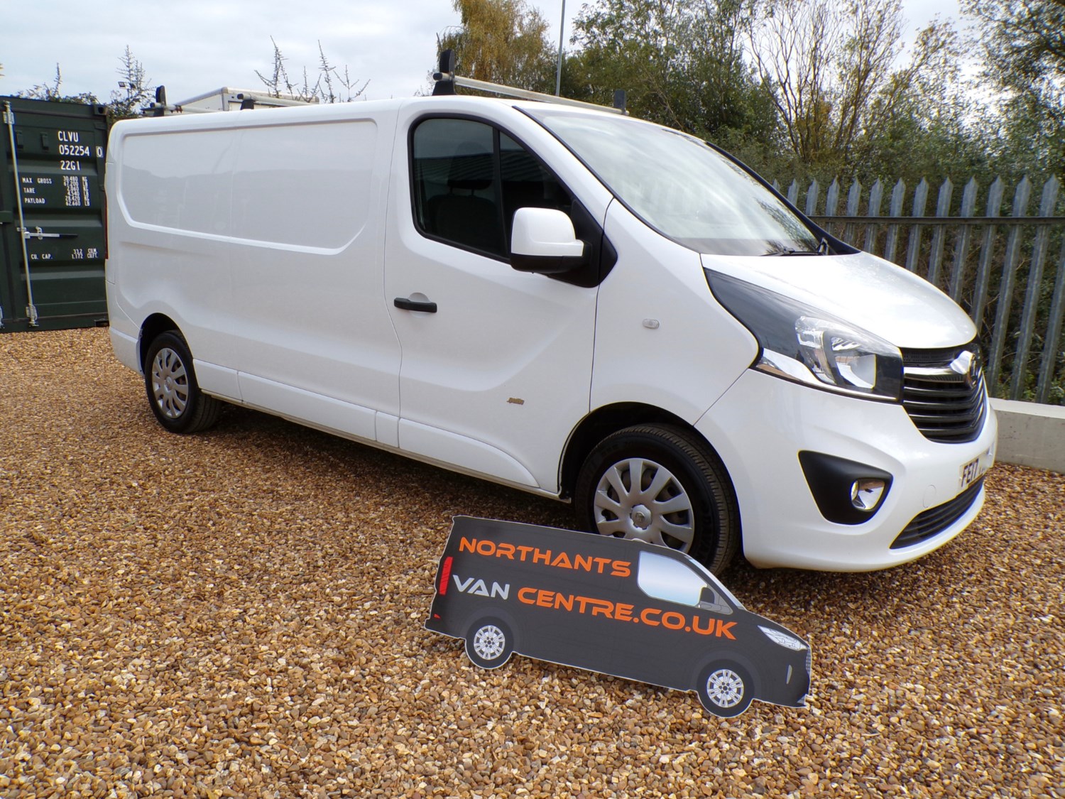 Vauxhall Vivaro Listing Image