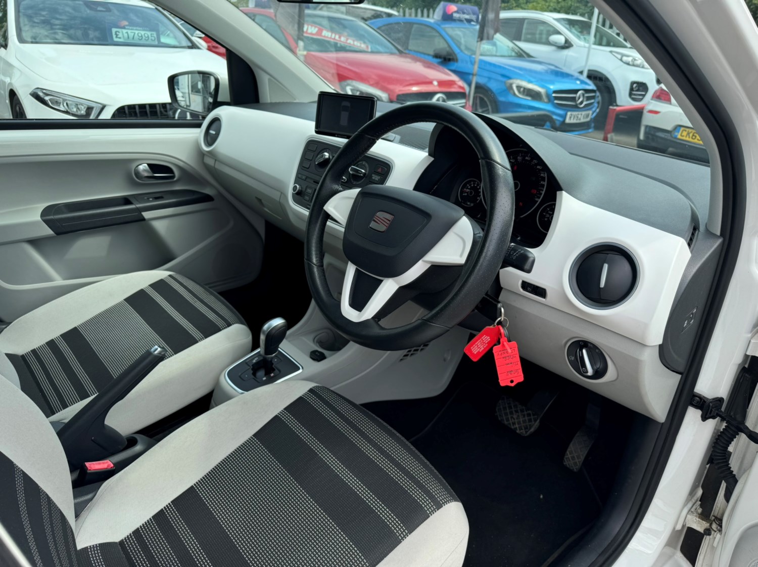 SEAT Mii Listing Image