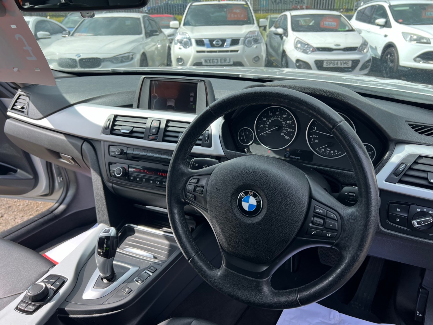 BMW 3 Series Listing Image