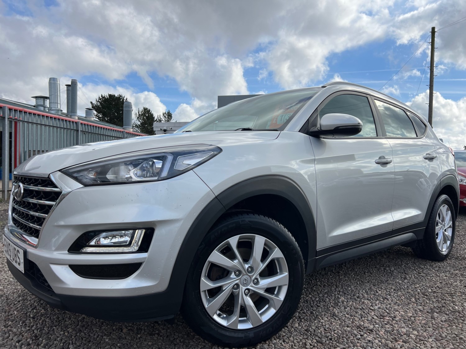 Hyundai TUCSON Listing Image