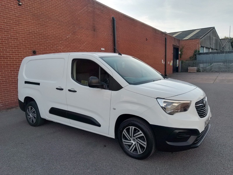 Vauxhall Combo Listing Image