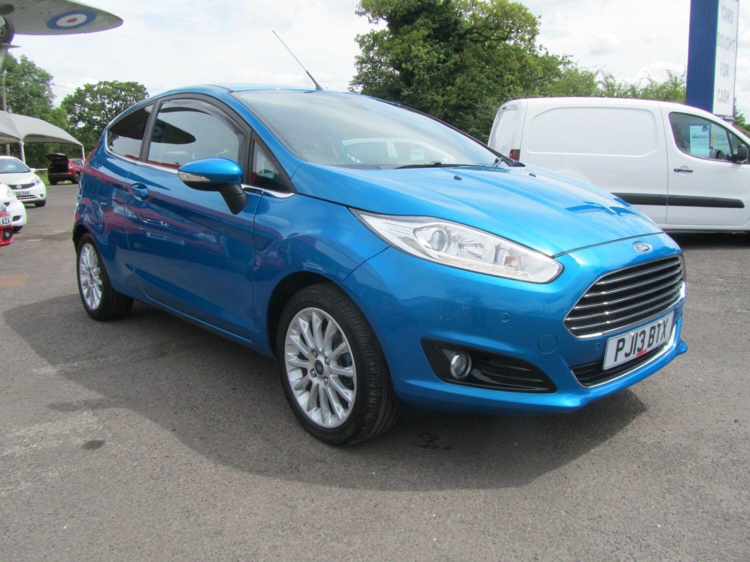 Ford Fiesta Listing Image