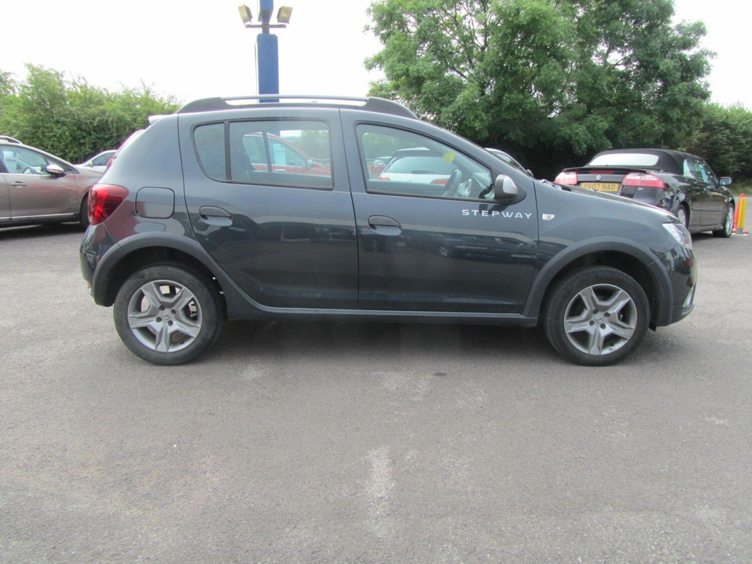 Dacia Sandero Stepway Listing Image