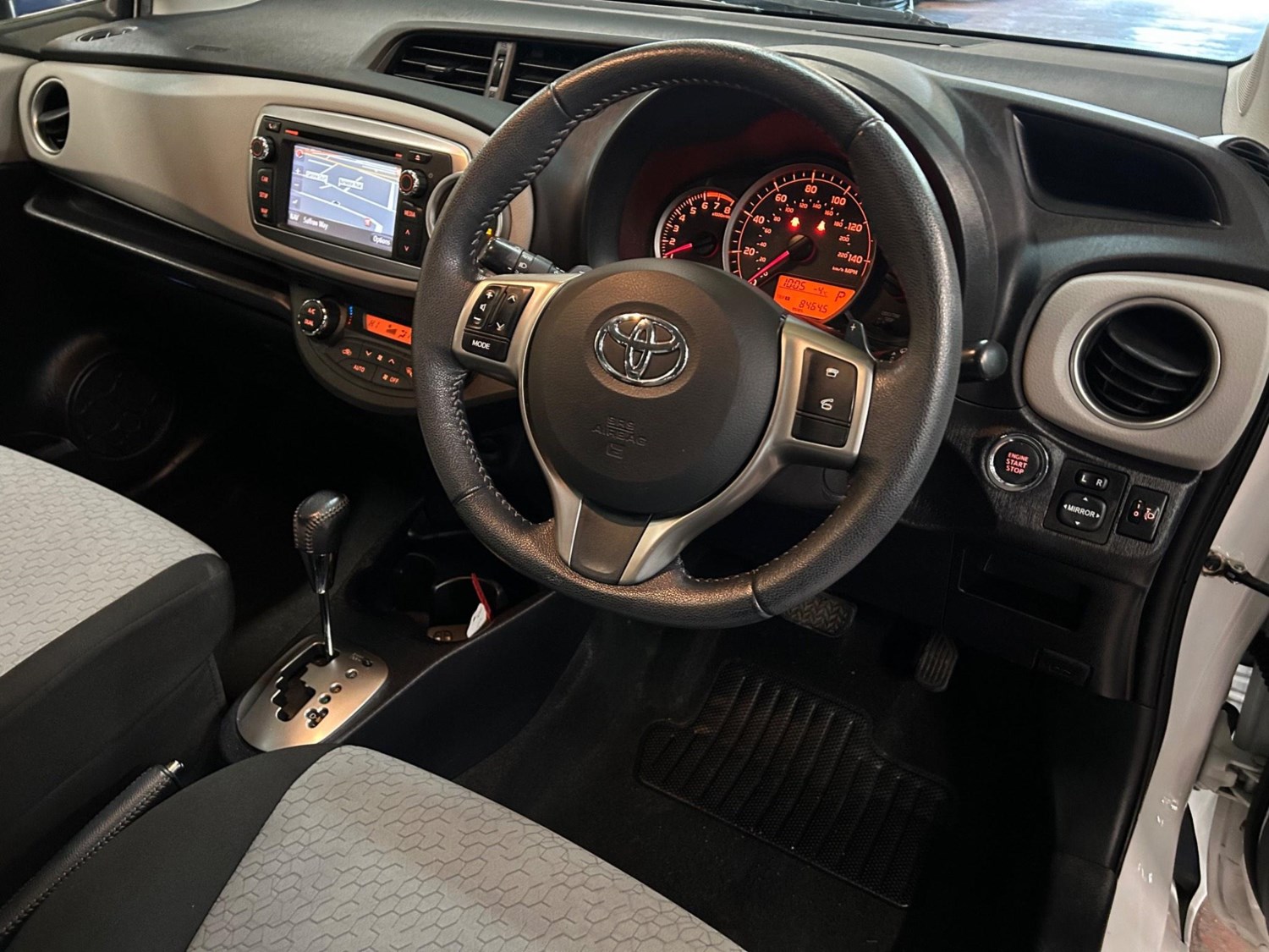 Toyota Yaris Listing Image
