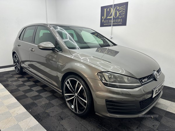 Volkswagen Golf Listing Image