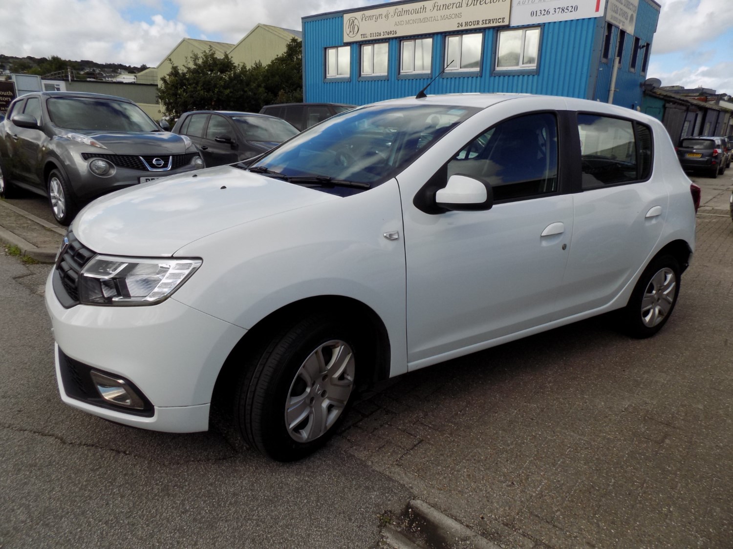 Dacia Sandero Listing Image